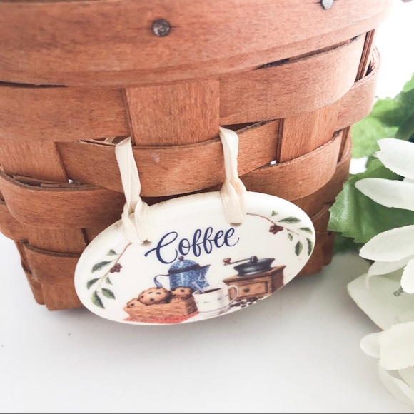 Longaberger Small Basket w/Ceramic Coffee Tie On - Picture 3 of 5